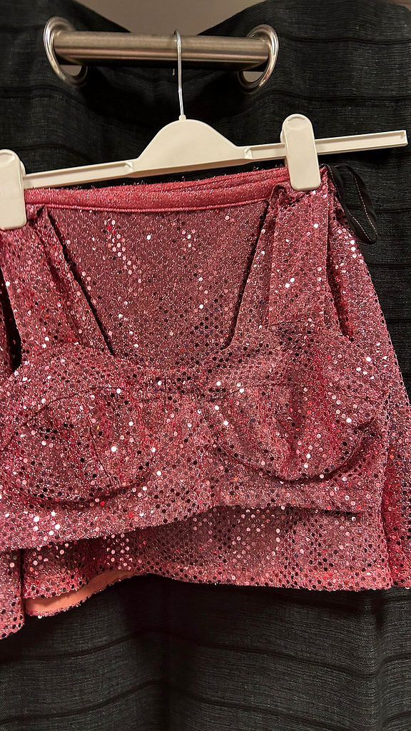 Top met rokje roze glitter 