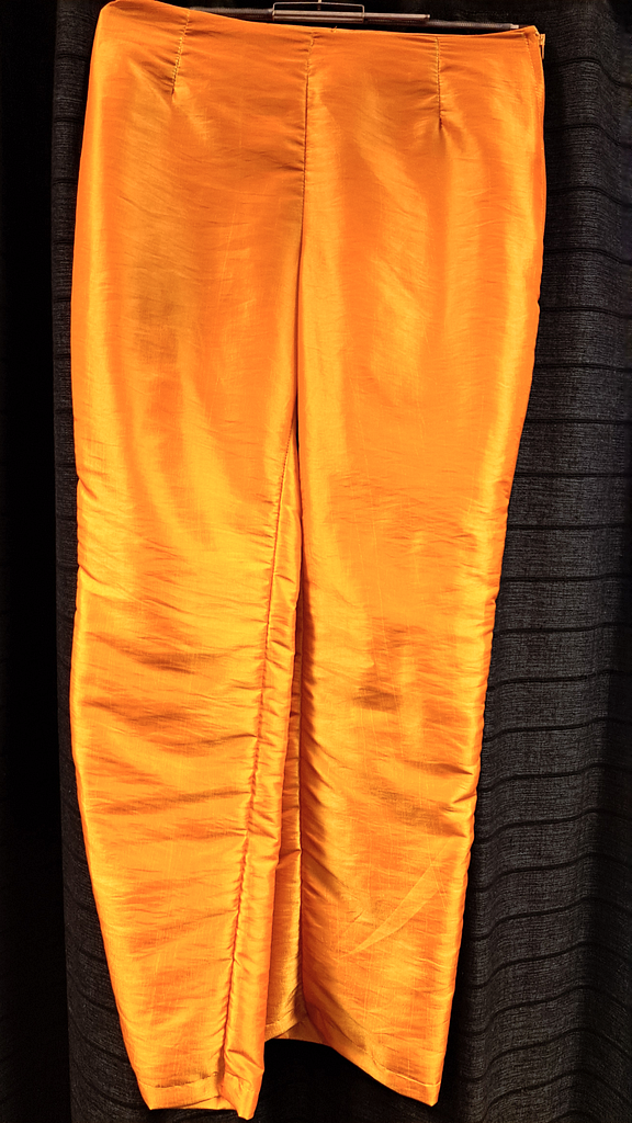 Oranje broek