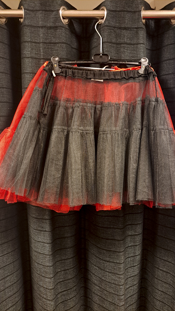 Petticoat onderrok zwart en rood