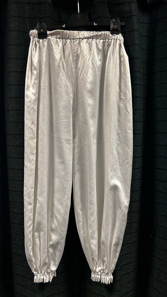 Satijnen witte broek