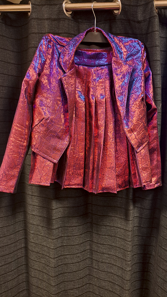 Roze paars kort jasje met rok