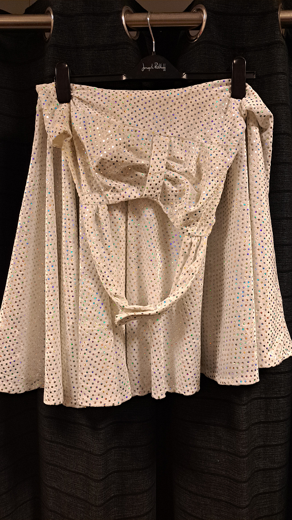 Strapless jurkje wit rood