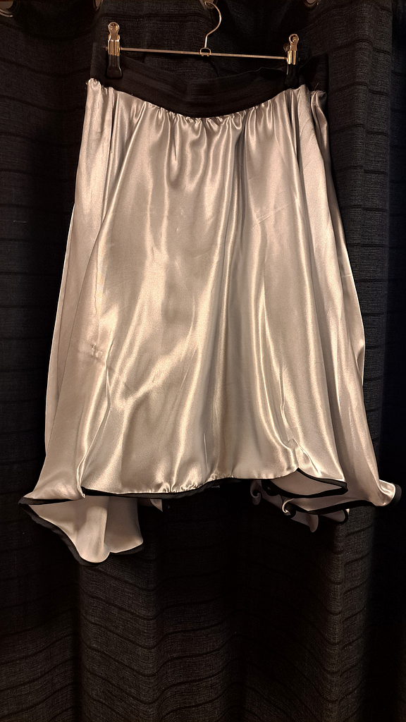 Grijs glimmende rok petticoat 