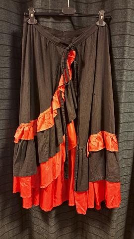 Omslagrok rood zwart 