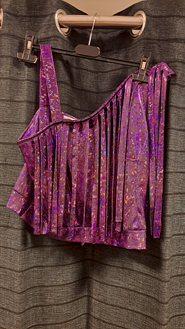 Paarse top met ruffels