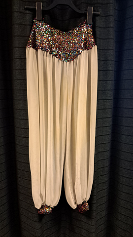 Pof broek wit en pailletten 