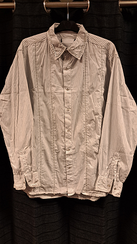 Wit overhemd zwarte streep