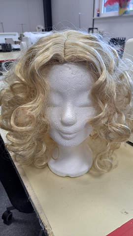 Pruik blonde krullen lang