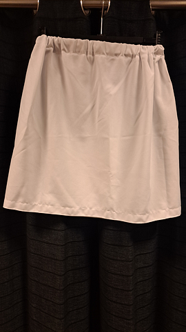 Korte witte onderrok